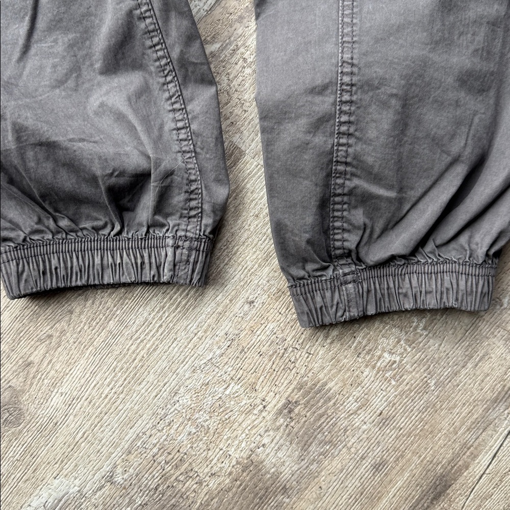 Garage Women's Harlowe Charcoal Parachute Cargo Pant~XS - Picture 11 of 12